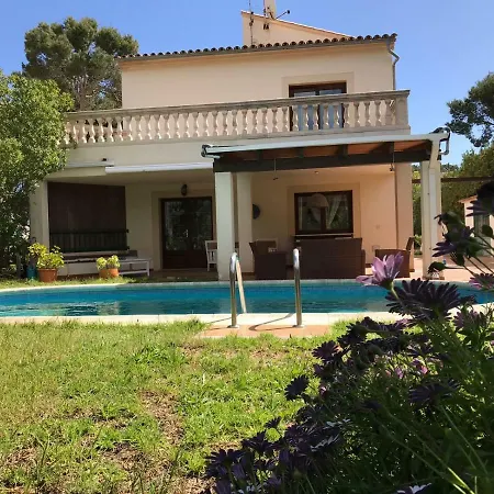 Dream House كالا راتخاذا